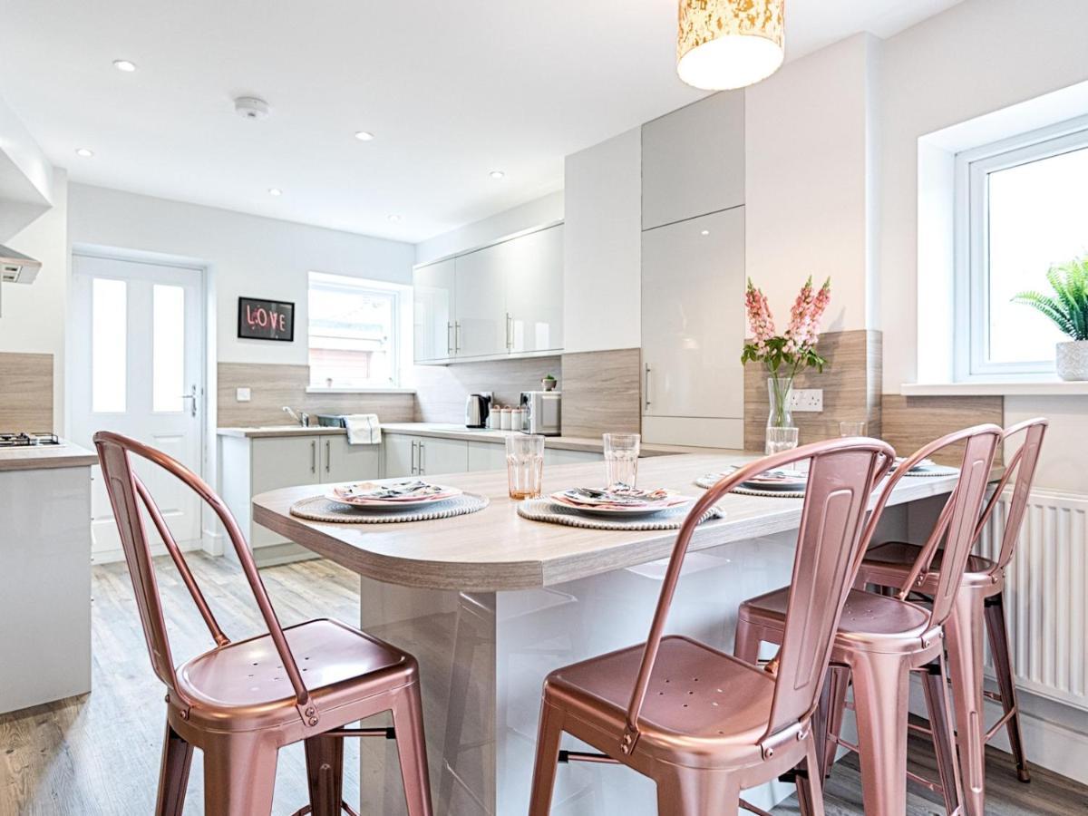 Pass The Keys Luxury Bright Spacious Family Home - Near Beaches Swansea Eksteriør billede